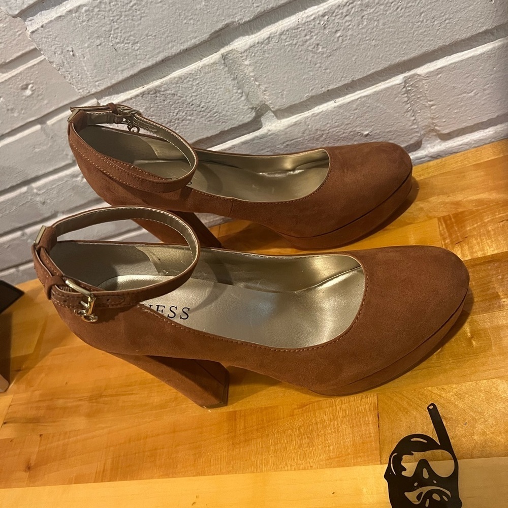 #6 Guess heels - Picture 8 of 9